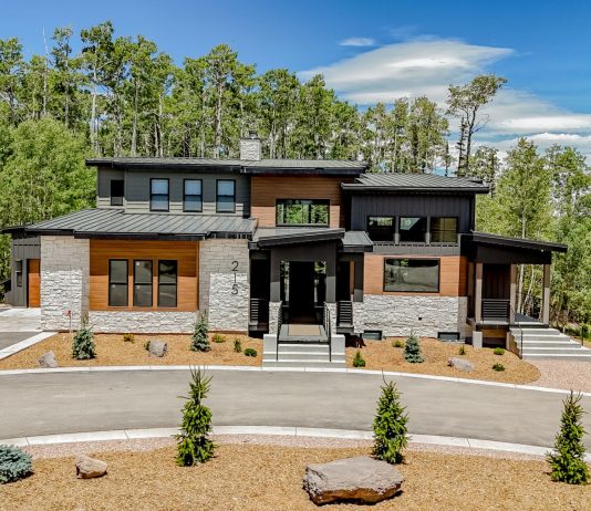 Future-Ready Homes Crafted by Iowa City Home Builders for Lasting Value Iowa City home builders